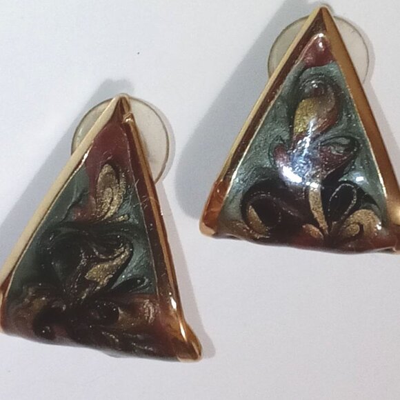 VINTAGE TRIANGLE SHAPED DROP PIERCED EARRINGS GREEN/GOLD - Picture 2 of 6